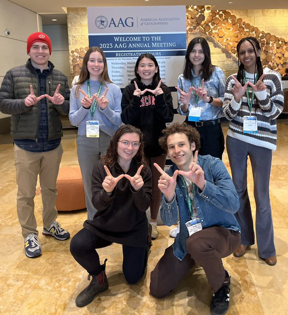 Geography students participate in American Association of Geographers